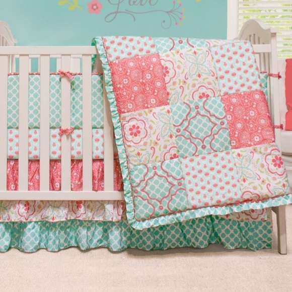 Crib set - Picture 4 of 4